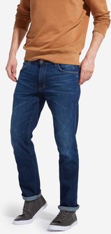 Wrangler, Greensboro, dandelion summer